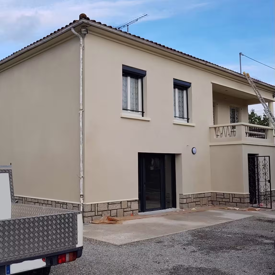 Façade réalisé par CTF Bâtiment